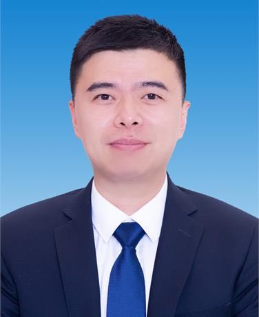 余新越