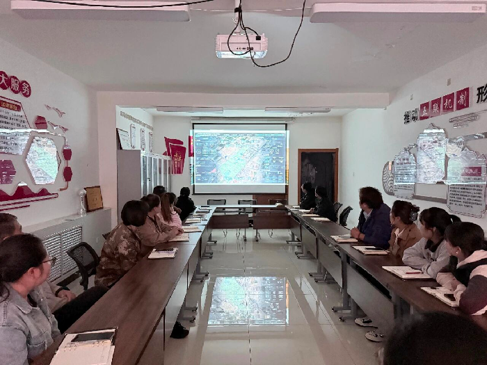 【基层治理】三坪农场恒汇社区开展“戍智云”平台培训 以数...