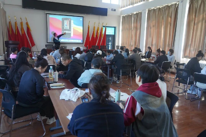 104团电子商务师与无人机驾驶员技能培训班正式开班